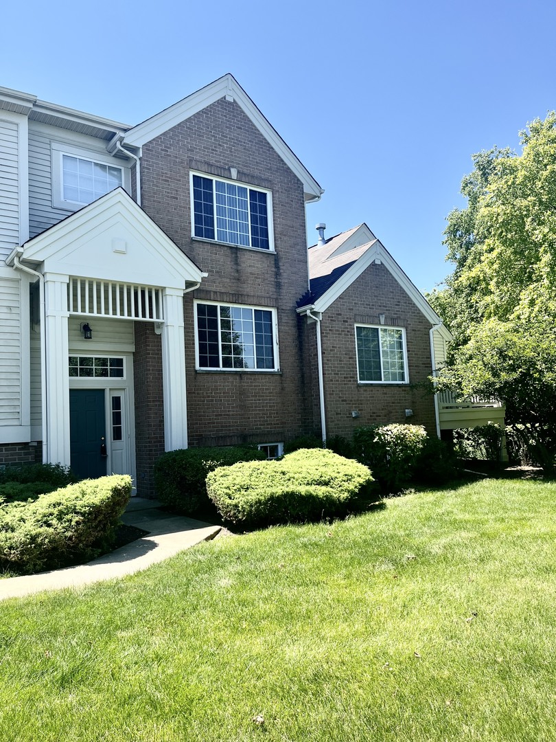 4323 Savoy Lane #4323, McHenry, IL 60050