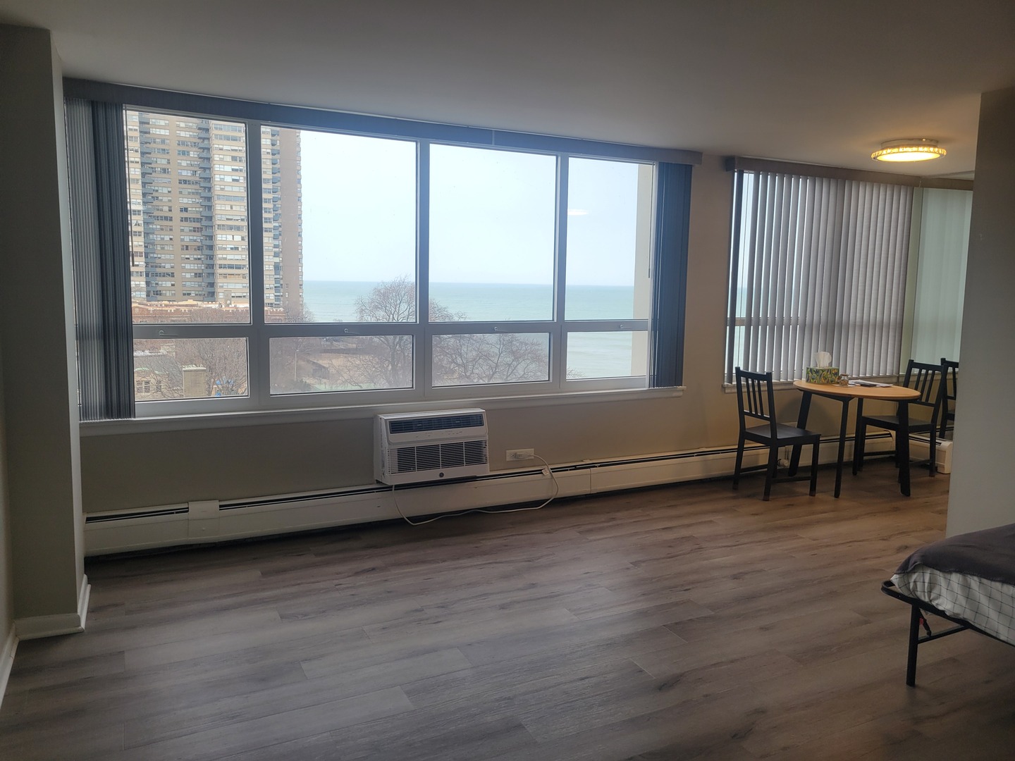 6171 N Sheridan Road #705, Chicago, IL 60660