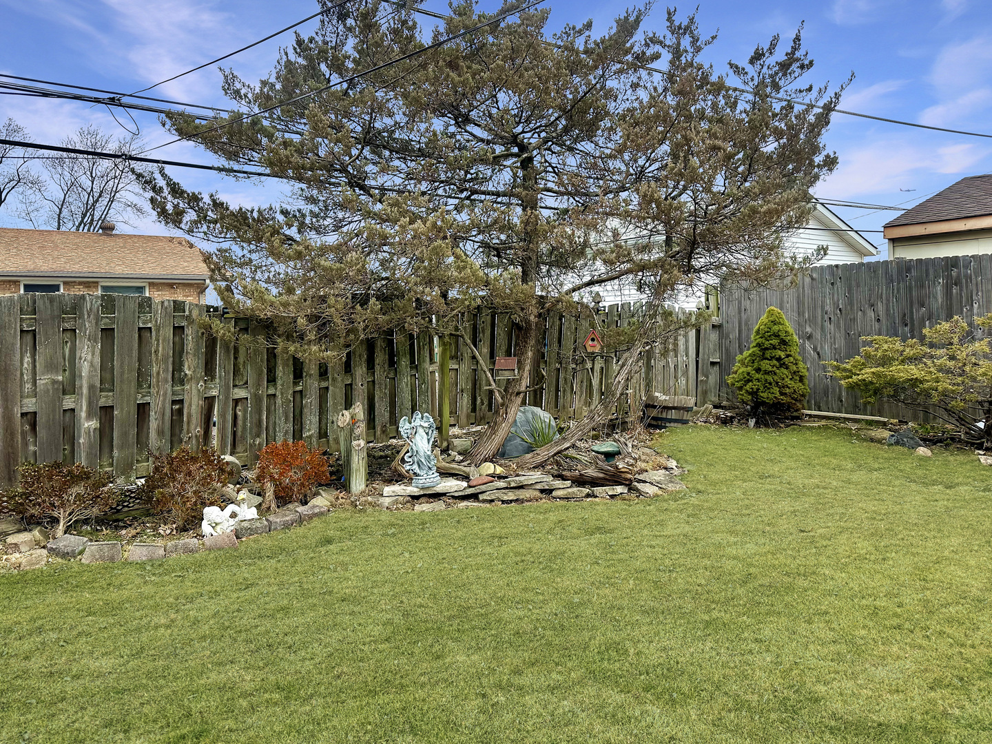 9112 Homestead Lane, Bridgeview, IL 60455