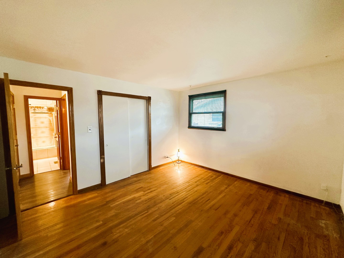 9112 Homestead Lane, Bridgeview, IL 60455