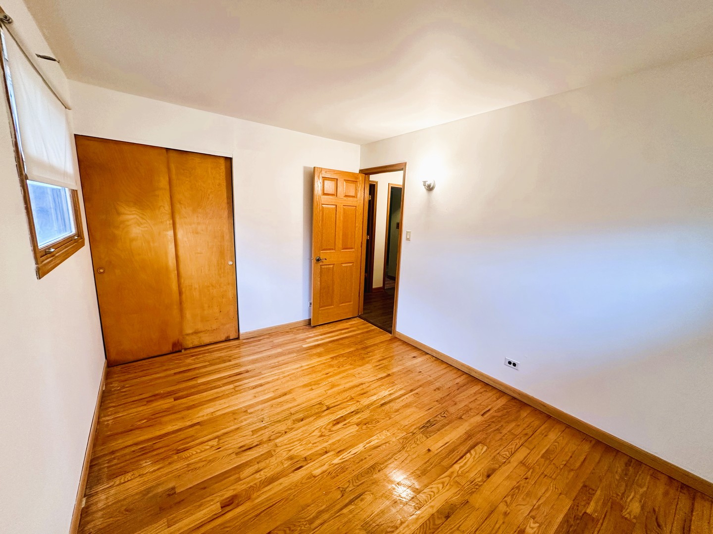 9112 Homestead Lane, Bridgeview, IL 60455