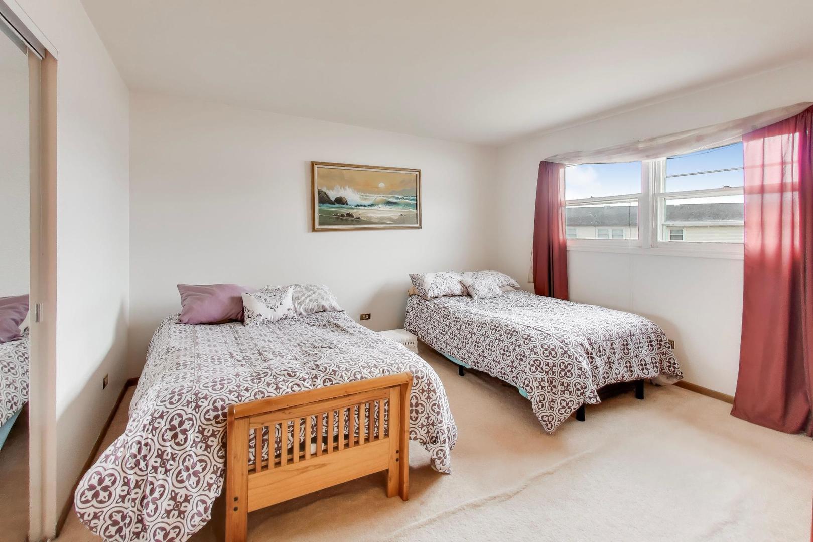 16408 Oxford Drive, Tinley Park, IL 60477