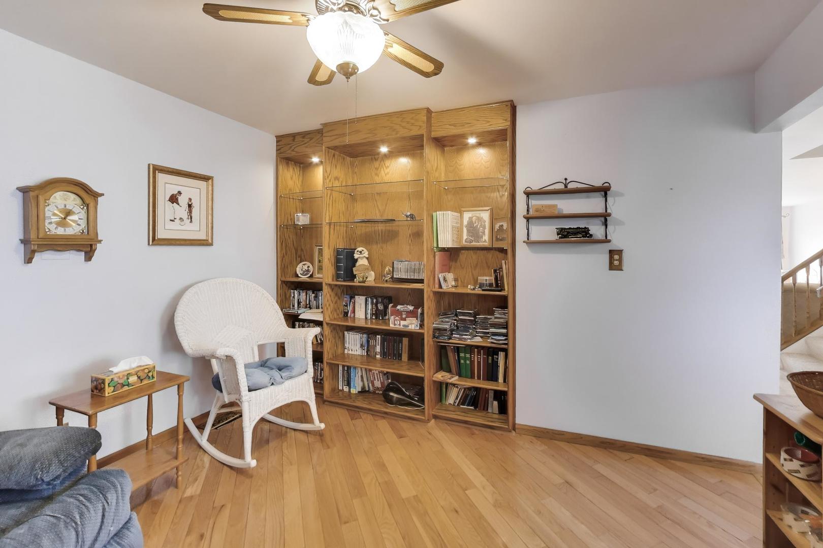 16408 Oxford Drive, Tinley Park, IL 60477