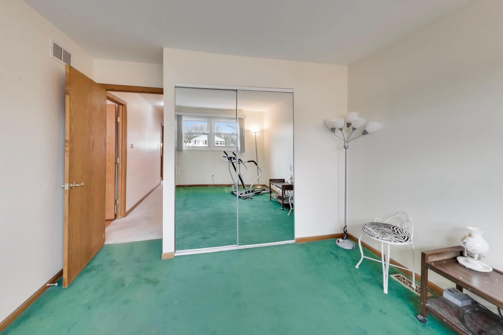 16408 Oxford Drive, Tinley Park, IL 60477