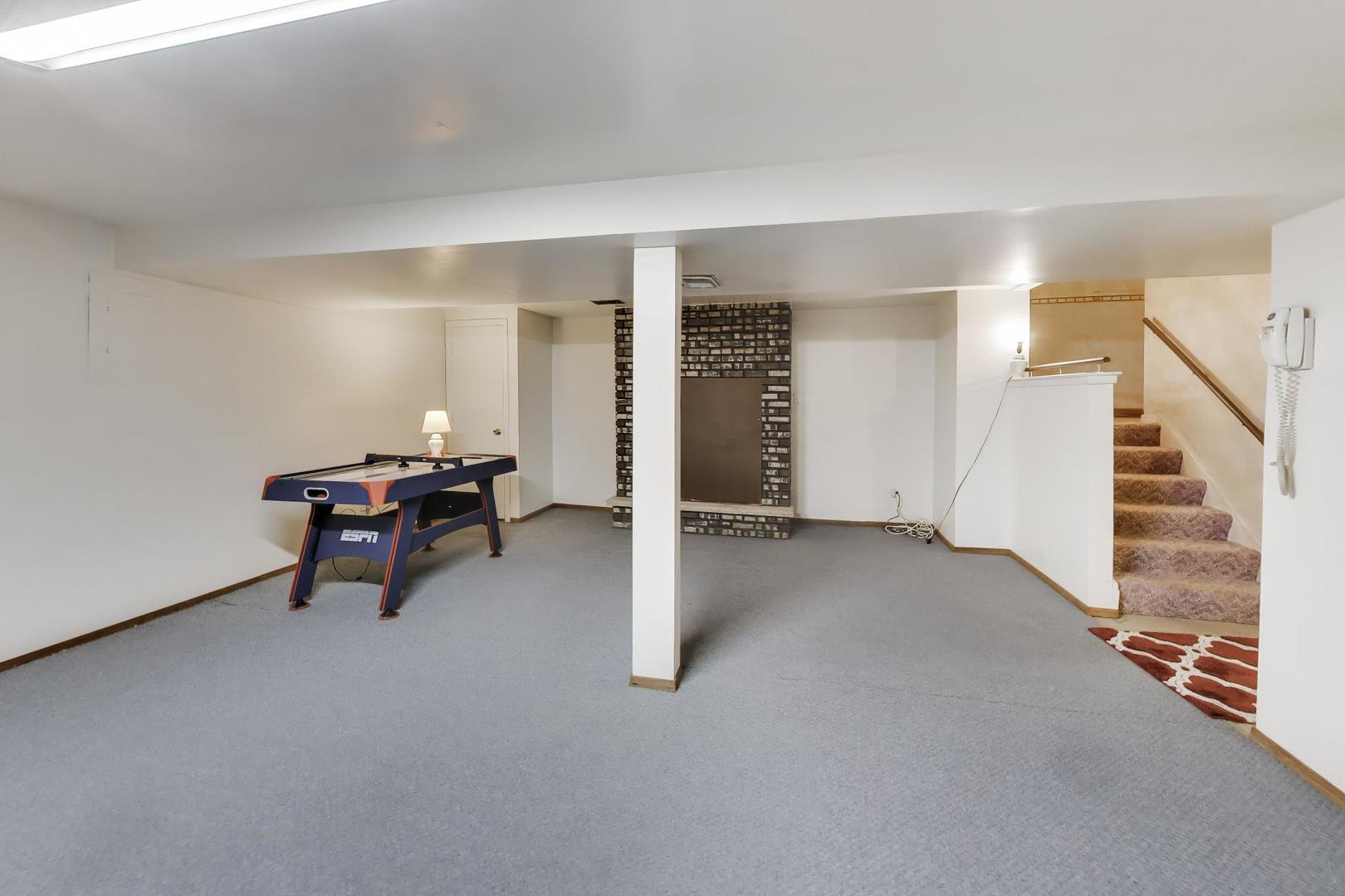 16408 Oxford Drive, Tinley Park, IL 60477