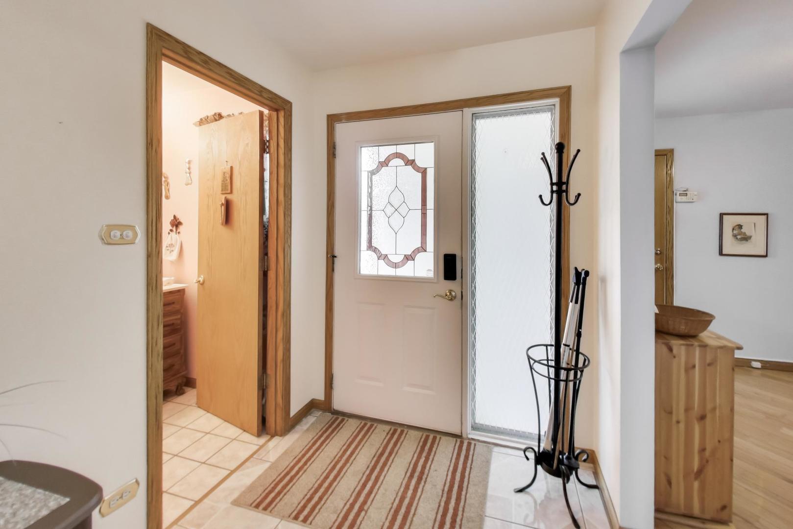 16408 Oxford Drive, Tinley Park, IL 60477