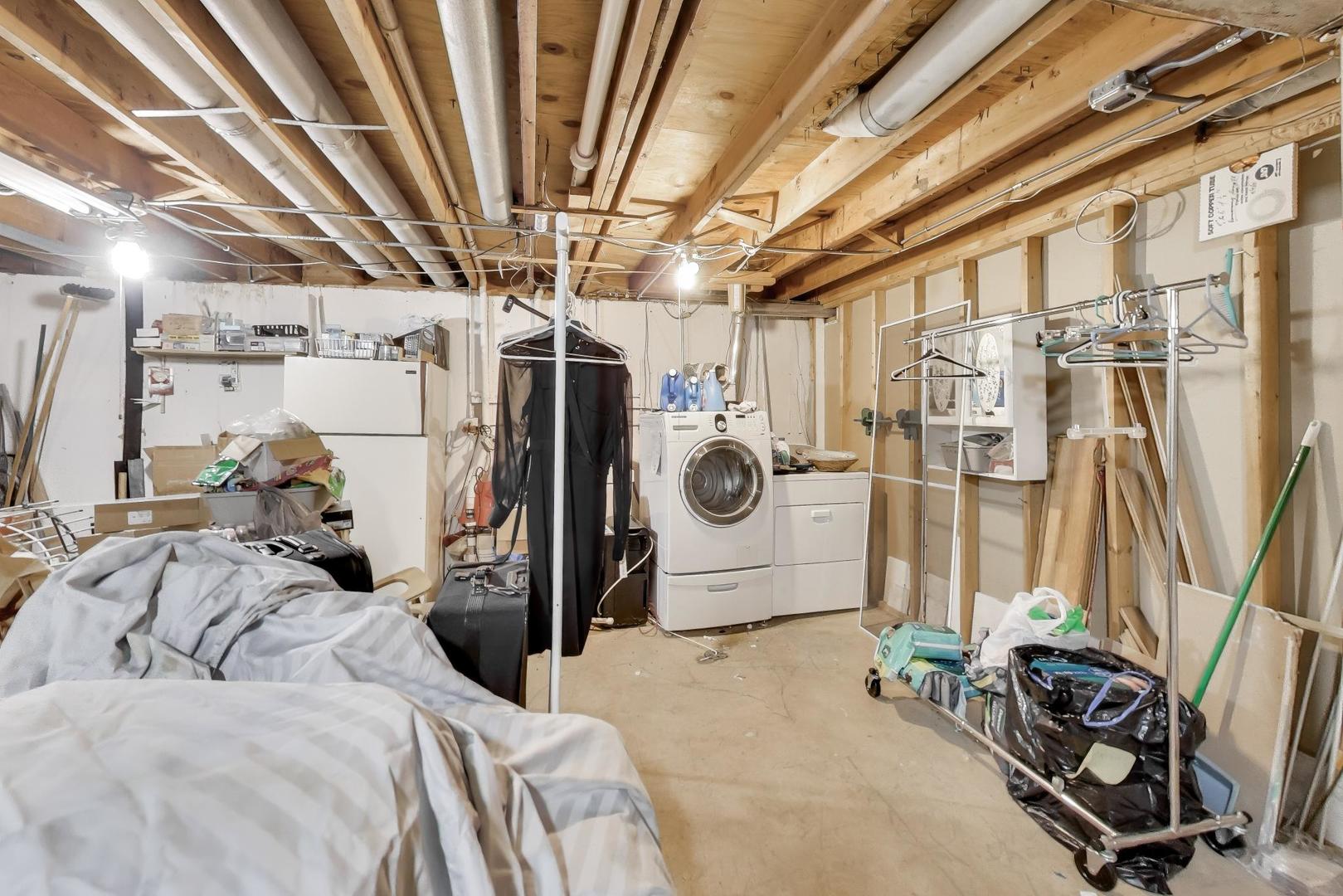 16408 Oxford Drive, Tinley Park, IL 60477