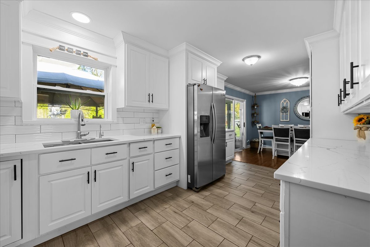 1302 Cary Road, Algonquin, IL 60102