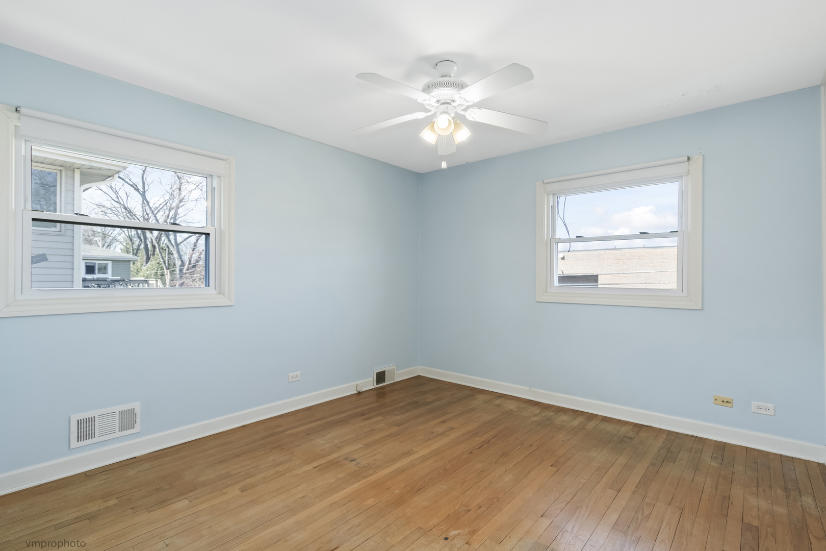 457 N Comfort Lane, Palatine, IL 60067