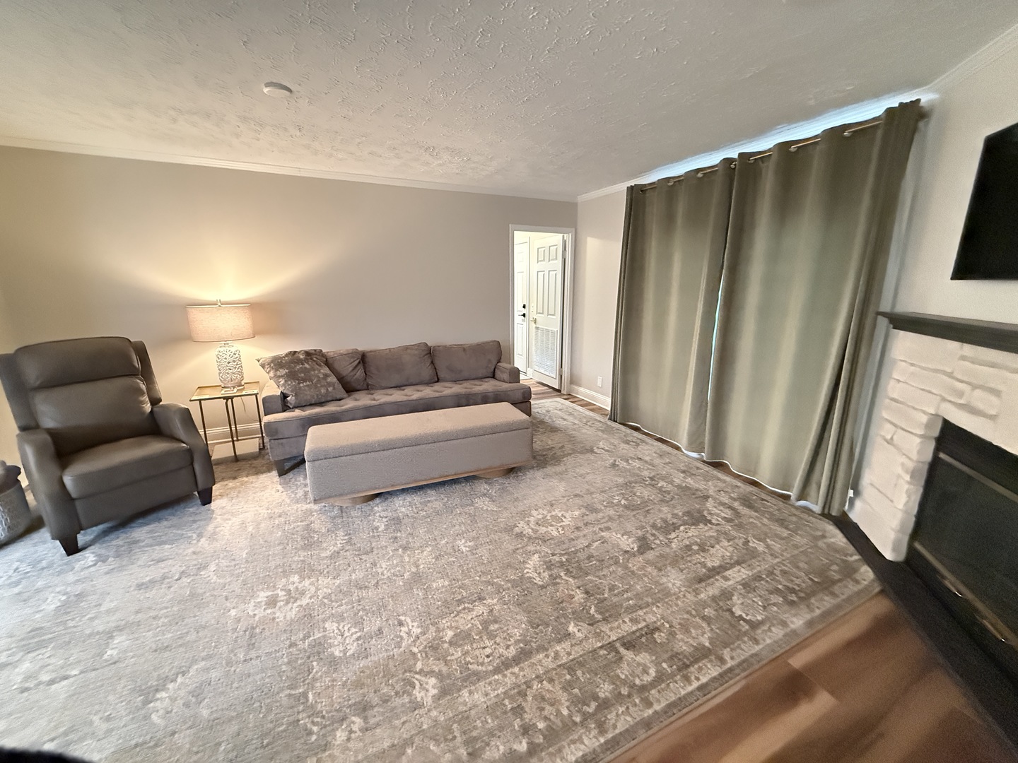 201 BEGONIA Drive, Matteson, IL 60443