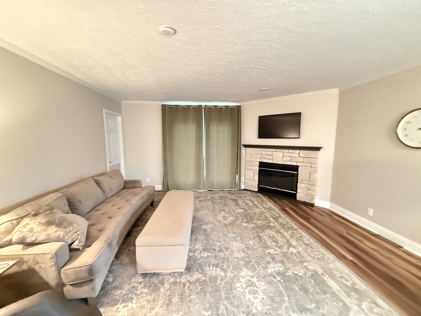 201 BEGONIA Drive, Matteson, IL 60443