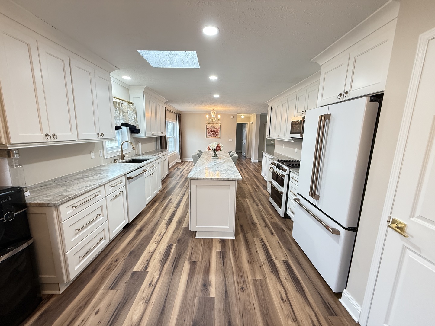 201 BEGONIA Drive, Matteson, IL 60443