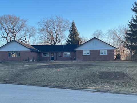 8035 Pluskota Drive, Orland Park, IL 60462