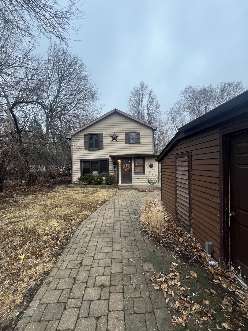 5S661 Wright Street, Naperville, IL 60563