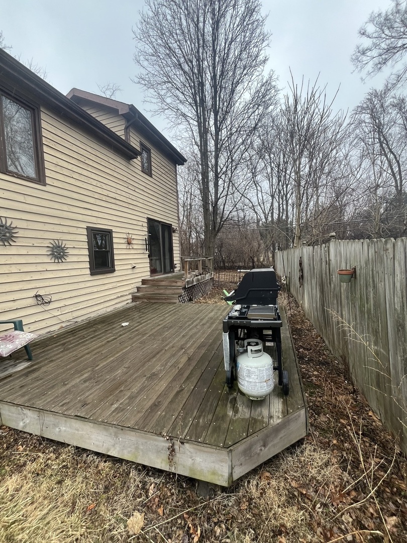 5S661 Wright Street, Naperville, IL 60563