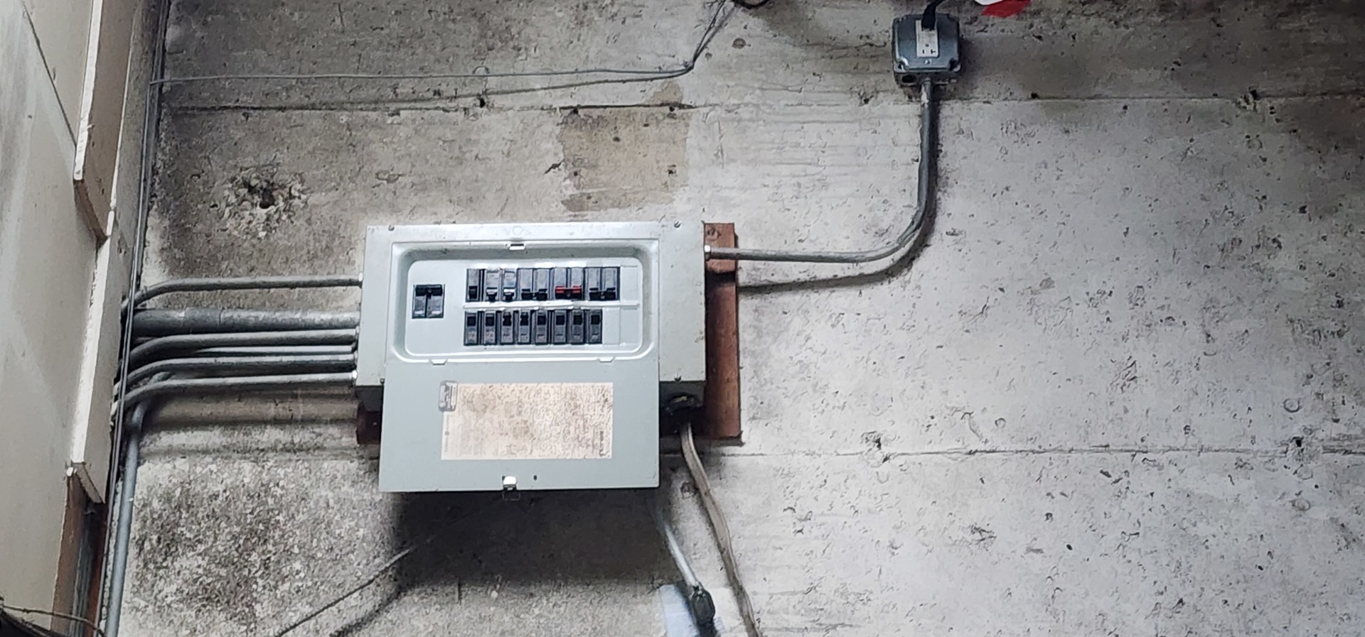 424 Mark Avenue, Glendale Heights, IL 60139