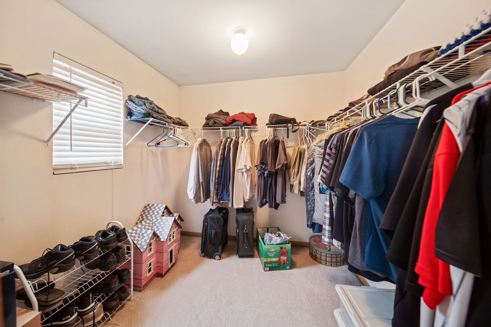 16435 Club Court, Crest Hill, IL 60403