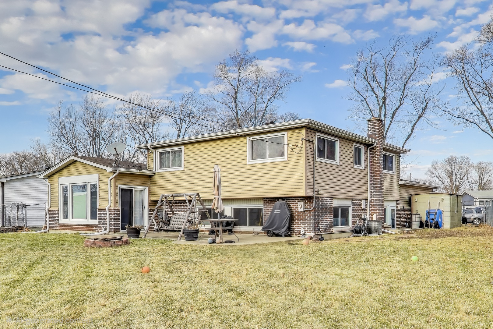 725 Elizabeth Lane, Des Plaines, IL 60016