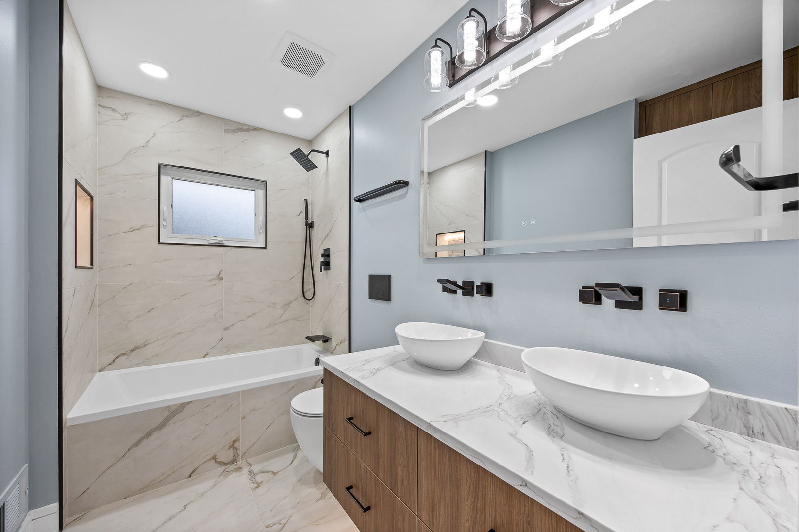 8651 S Kean Avenue, Hickory Hills, IL 60457