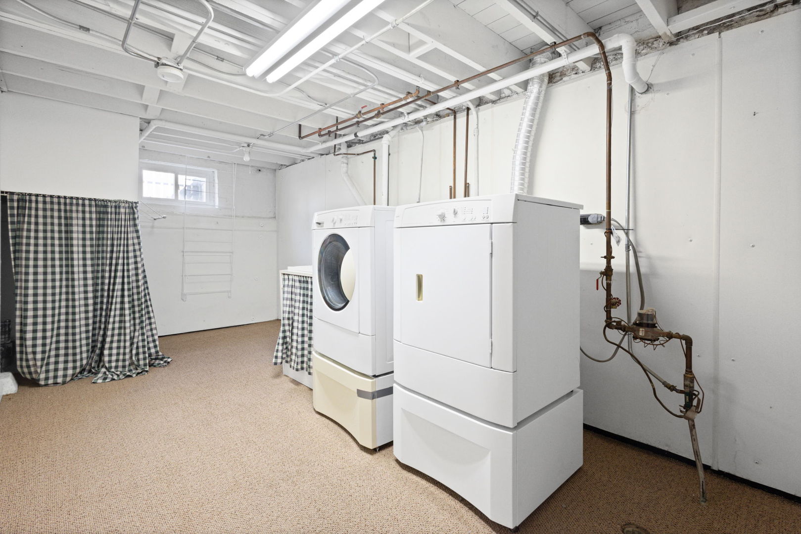 Clarendon Hills, IL 60514