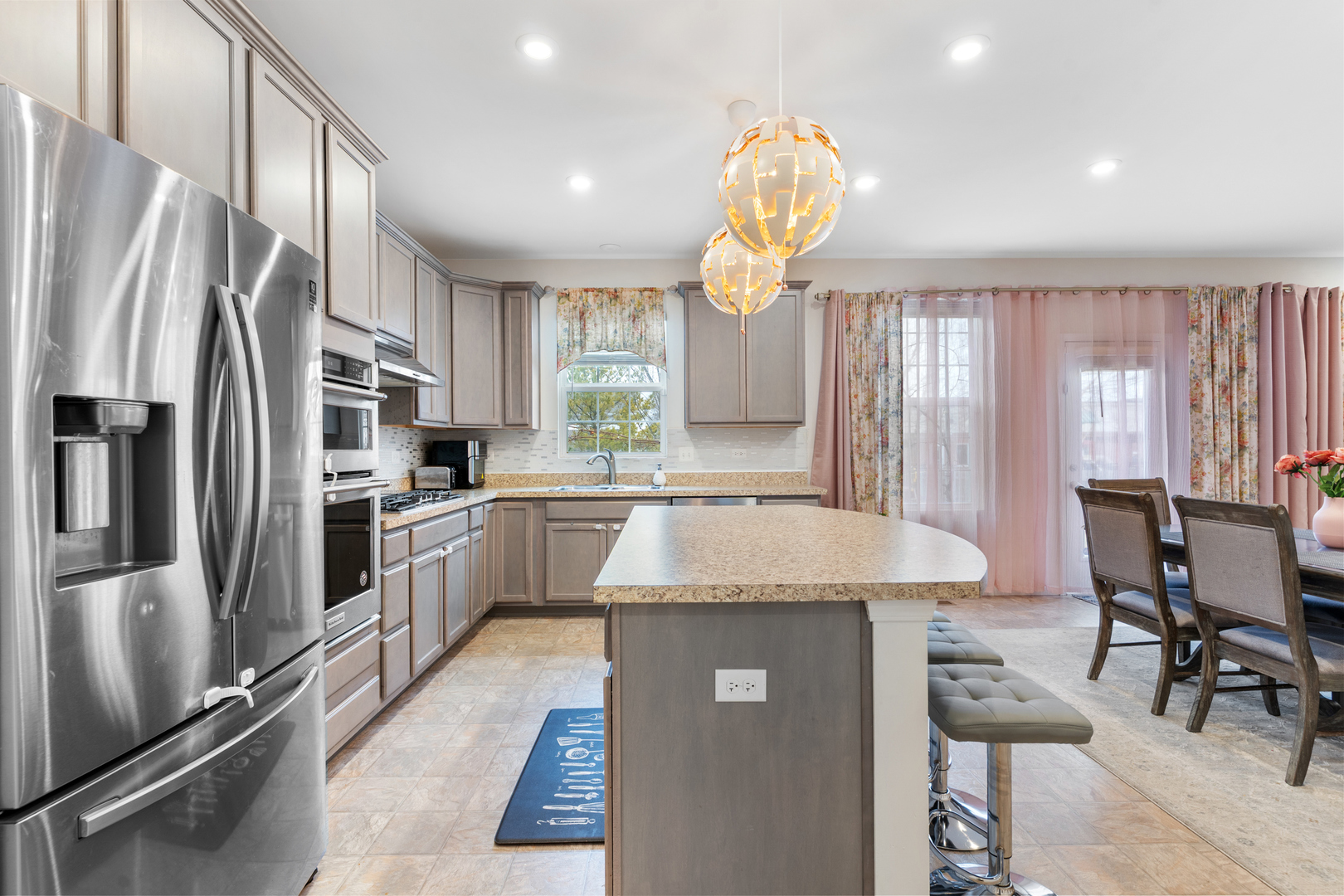 Plainfield, IL 60585