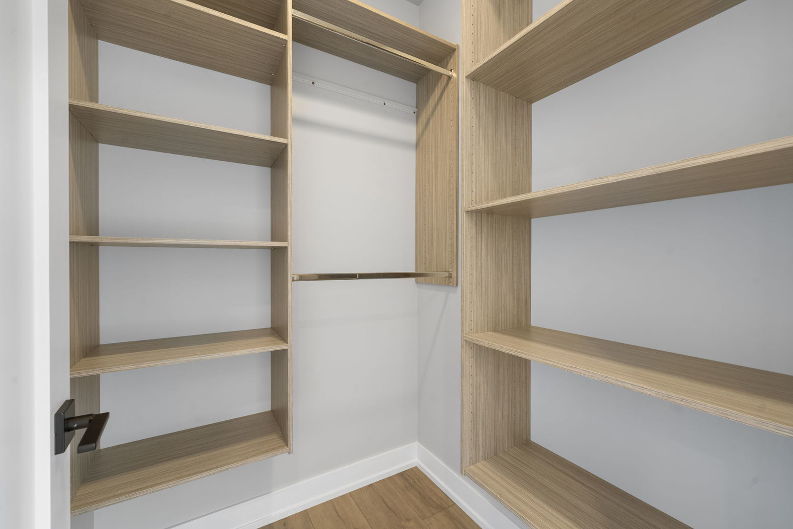 2351 W Flournoy Street #302, Chicago, IL 60612