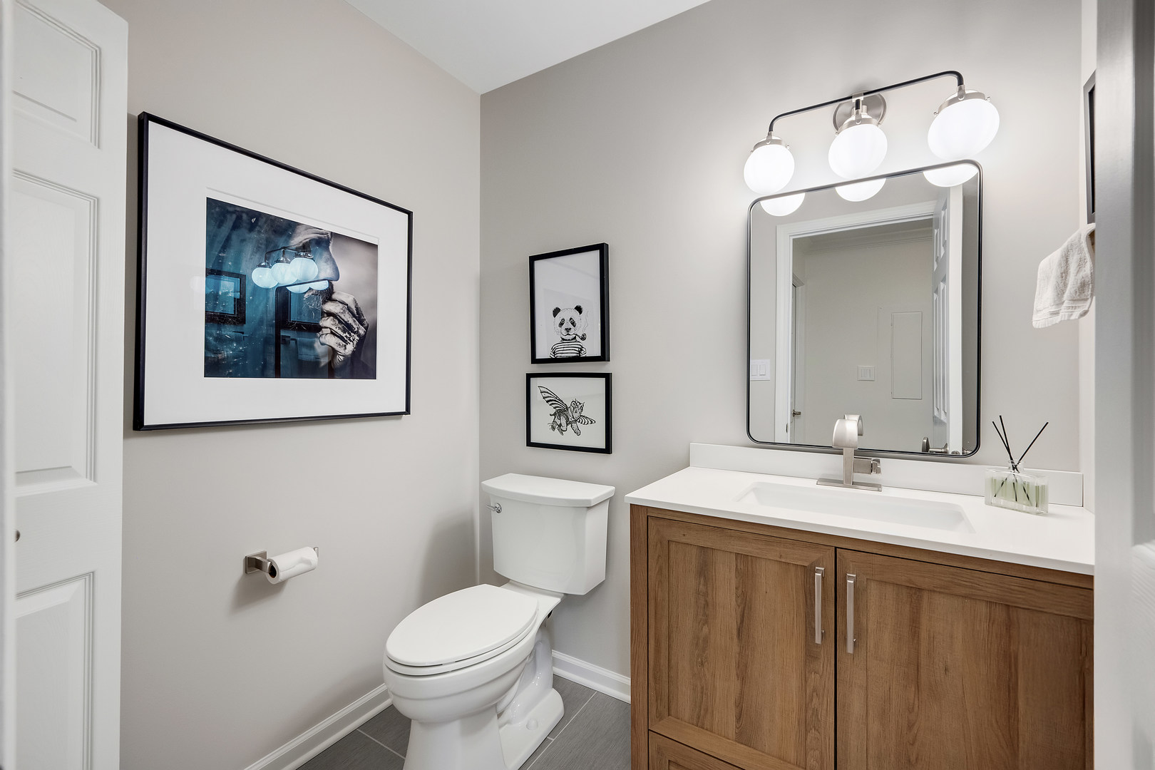 4900 Forest Avenue #108, Downers Grove, IL 60515