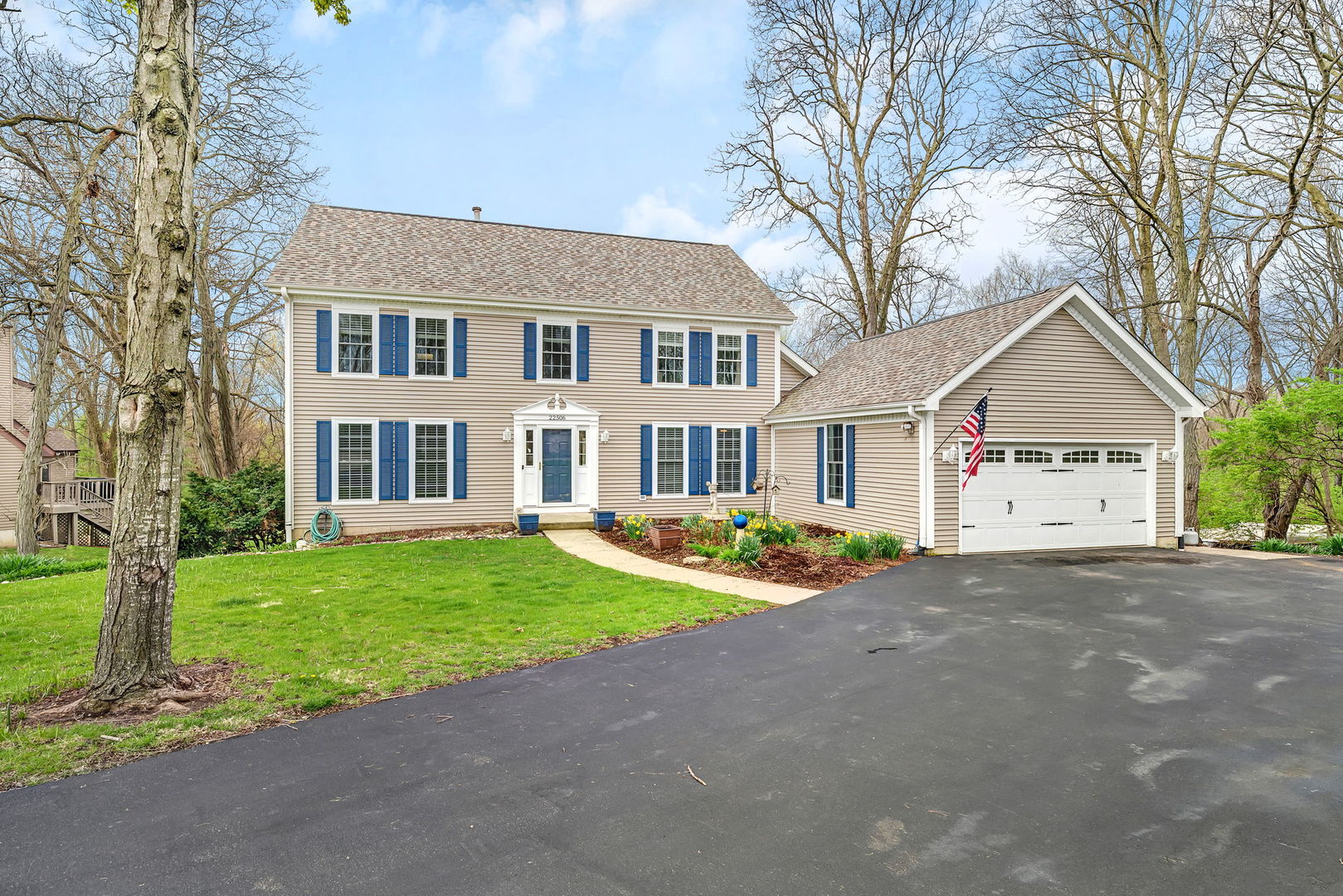 22506 S Queens Court, Joliet, IL 60404