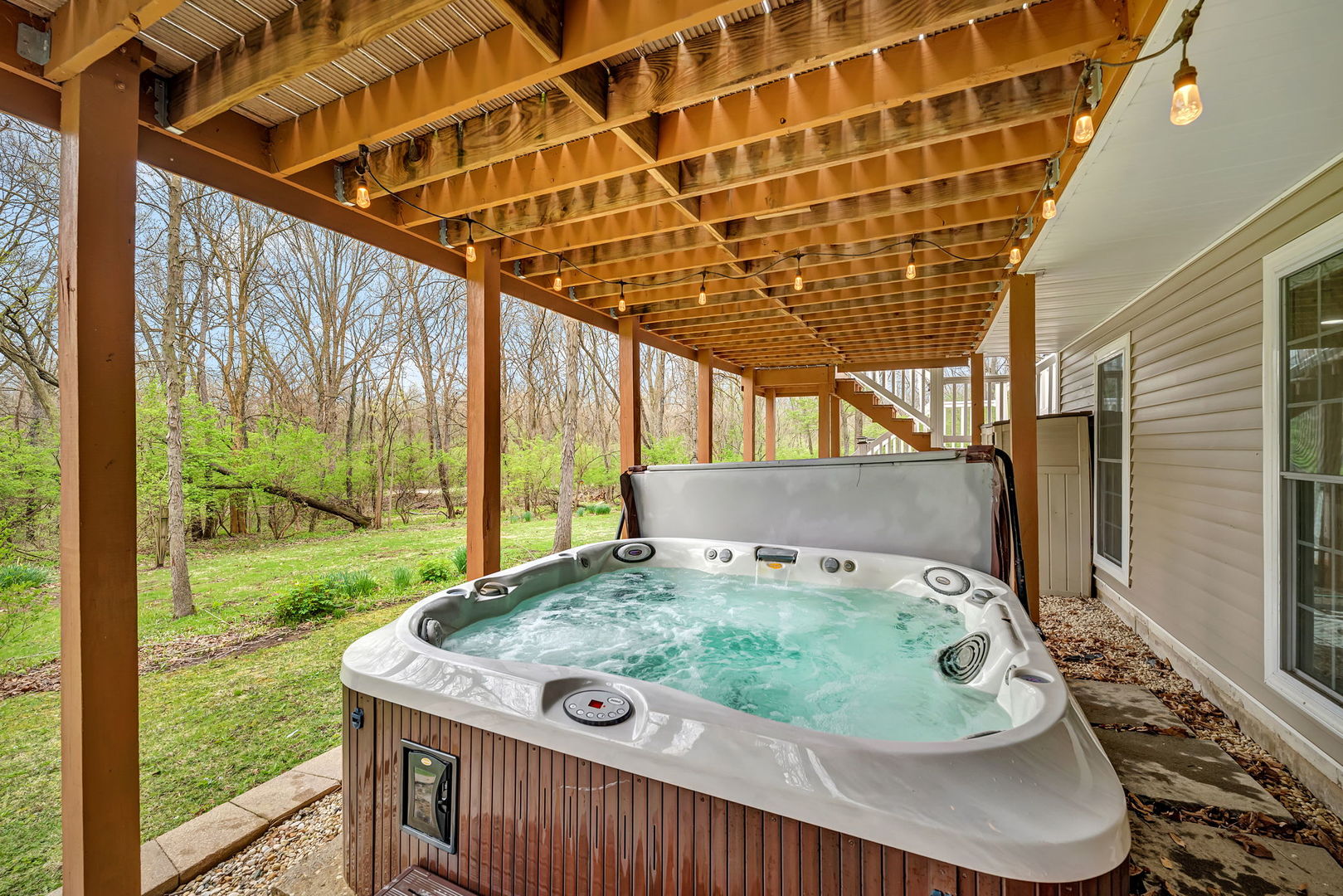 22506 S Queens Court, Joliet, IL 60404