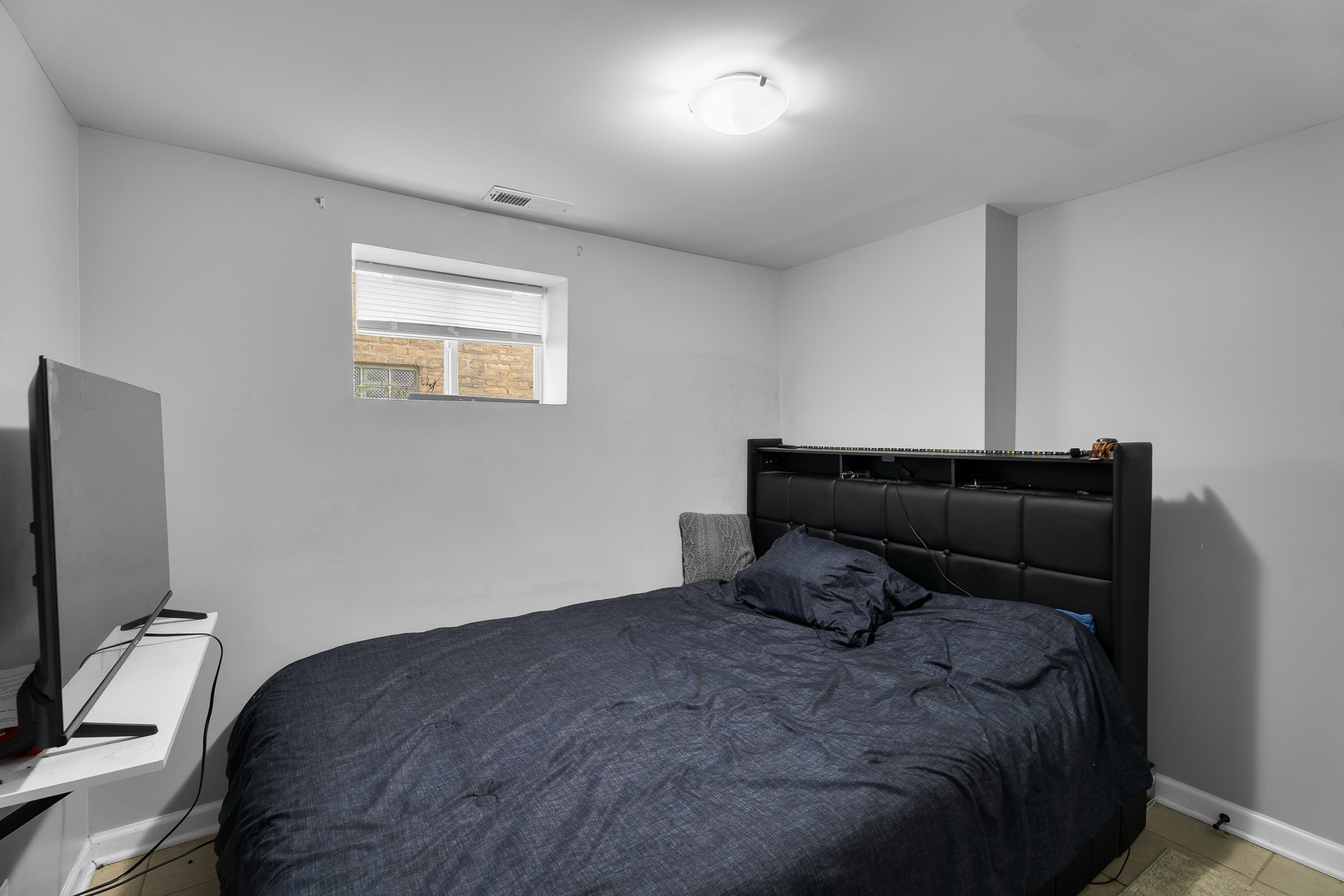 2143 N 76th Avenue, Elmwood Park, IL 60707