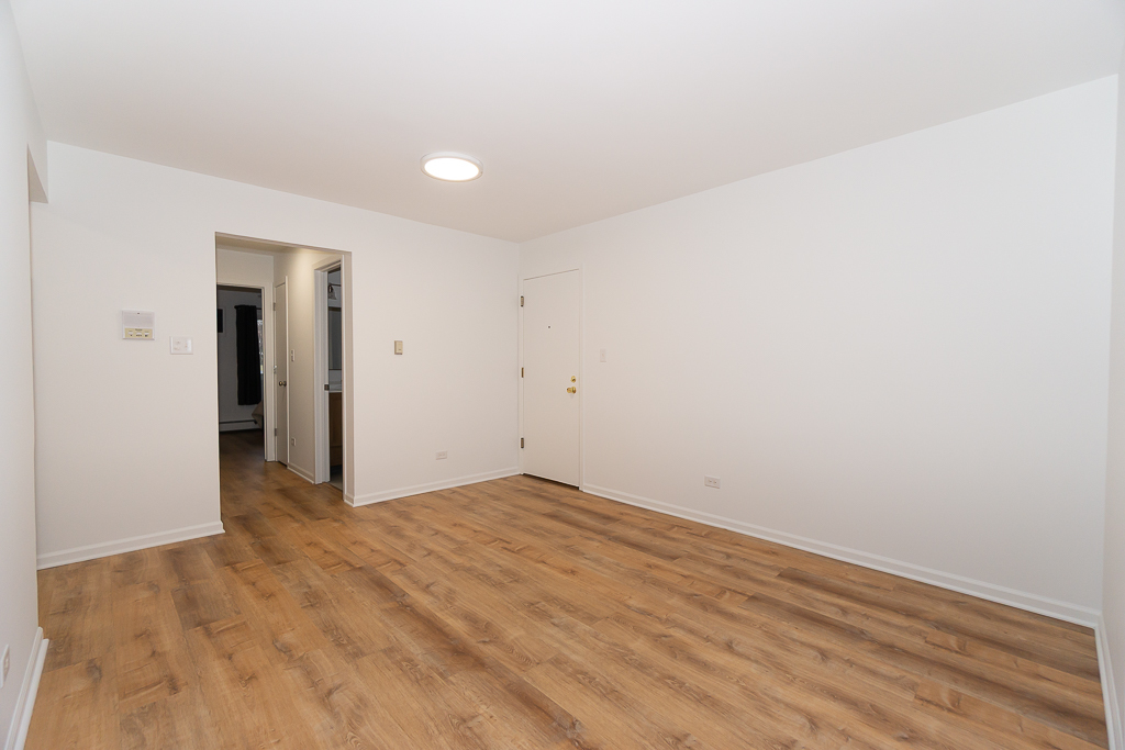 837 S Dwyer Avenue #A, Arlington Heights, IL 60005