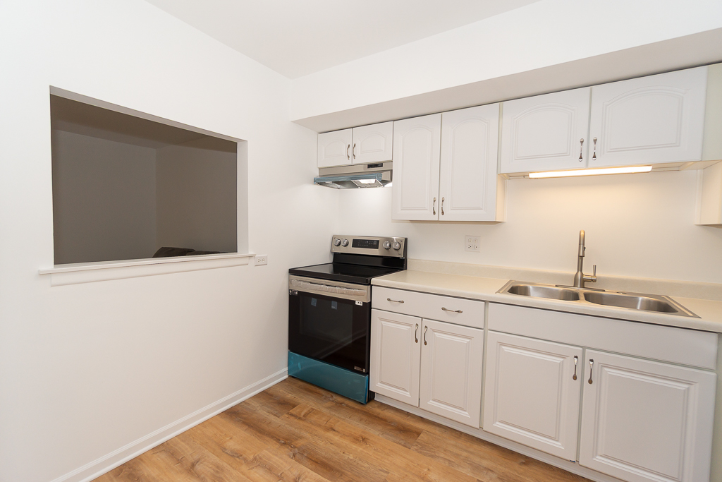 837 S Dwyer Avenue #A, Arlington Heights, IL 60005