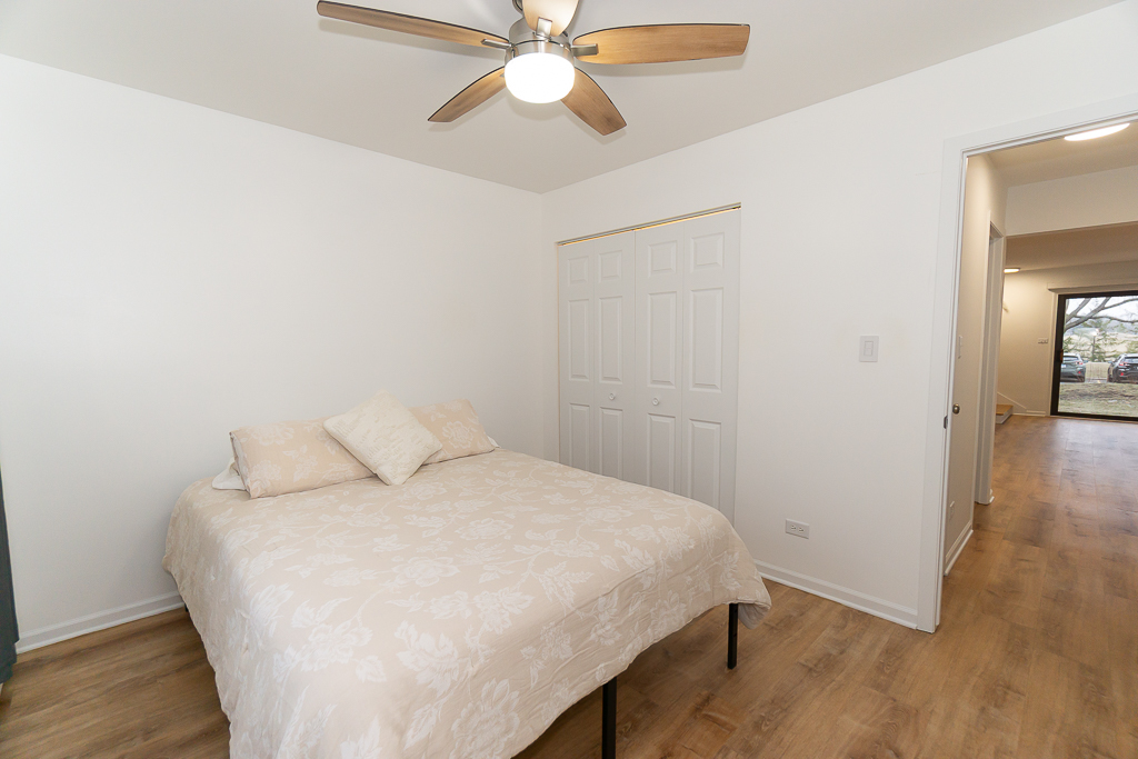 837 S Dwyer Avenue #A, Arlington Heights, IL 60005