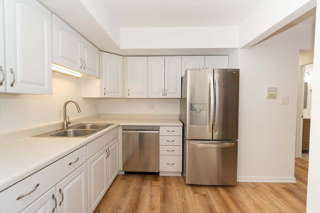 837 S Dwyer Avenue #A, Arlington Heights, IL 60005