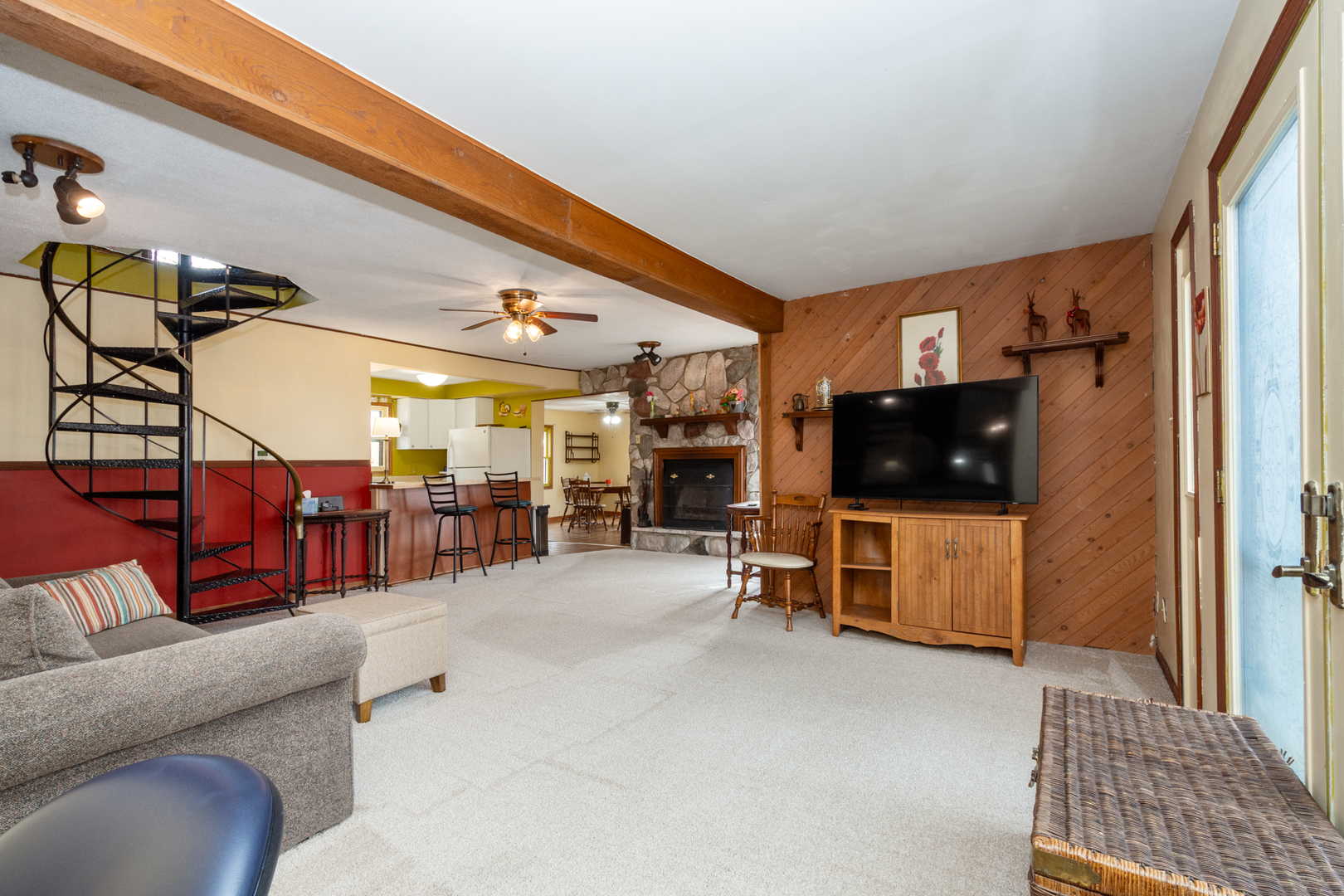 5802 Wonder Woods Drive, Wonder Lake, IL 60097