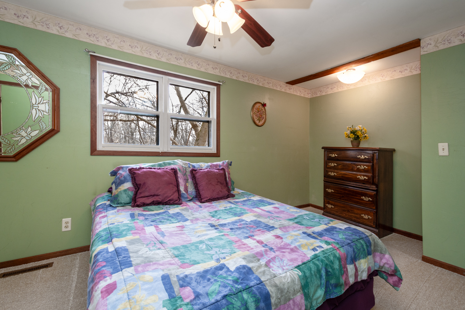 5802 Wonder Woods Drive, Wonder Lake, IL 60097