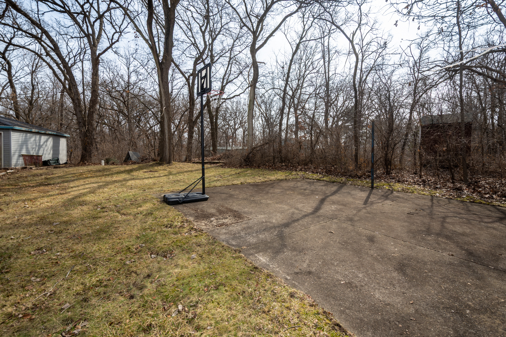 5802 Wonder Woods Drive, Wonder Lake, IL 60097