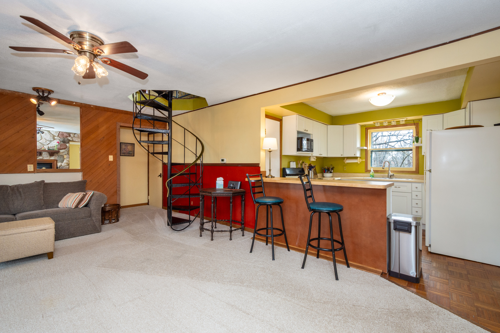 5802 Wonder Woods Drive, Wonder Lake, IL 60097