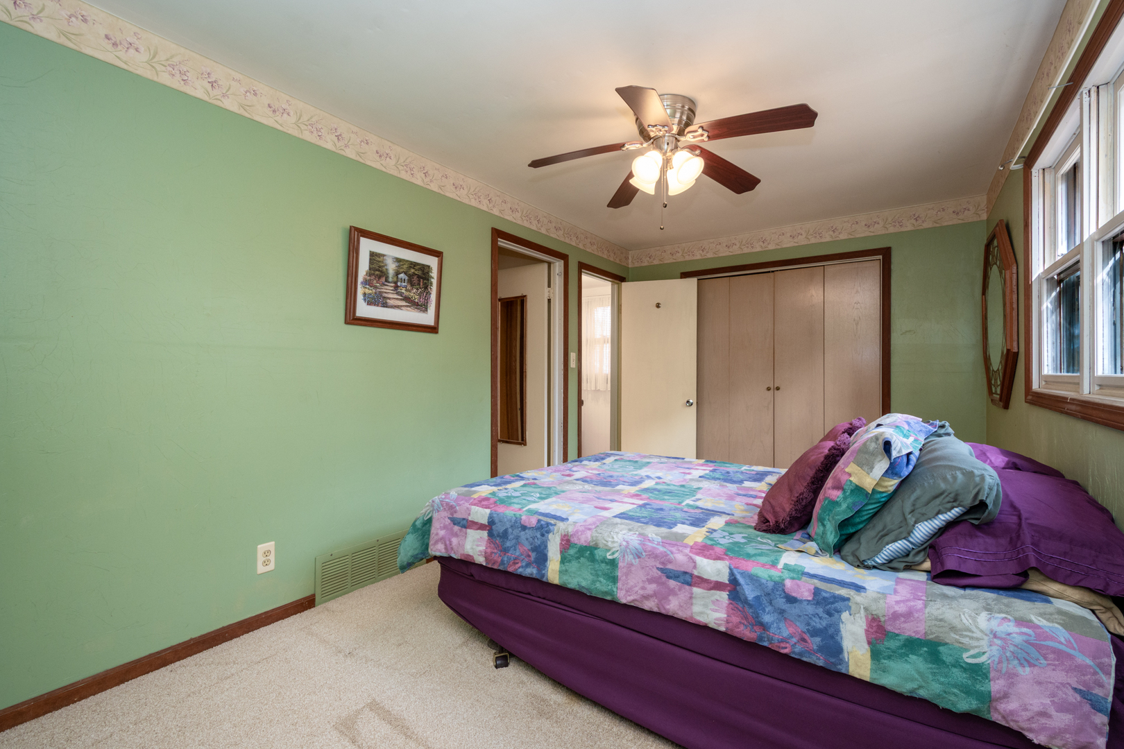 5802 Wonder Woods Drive, Wonder Lake, IL 60097