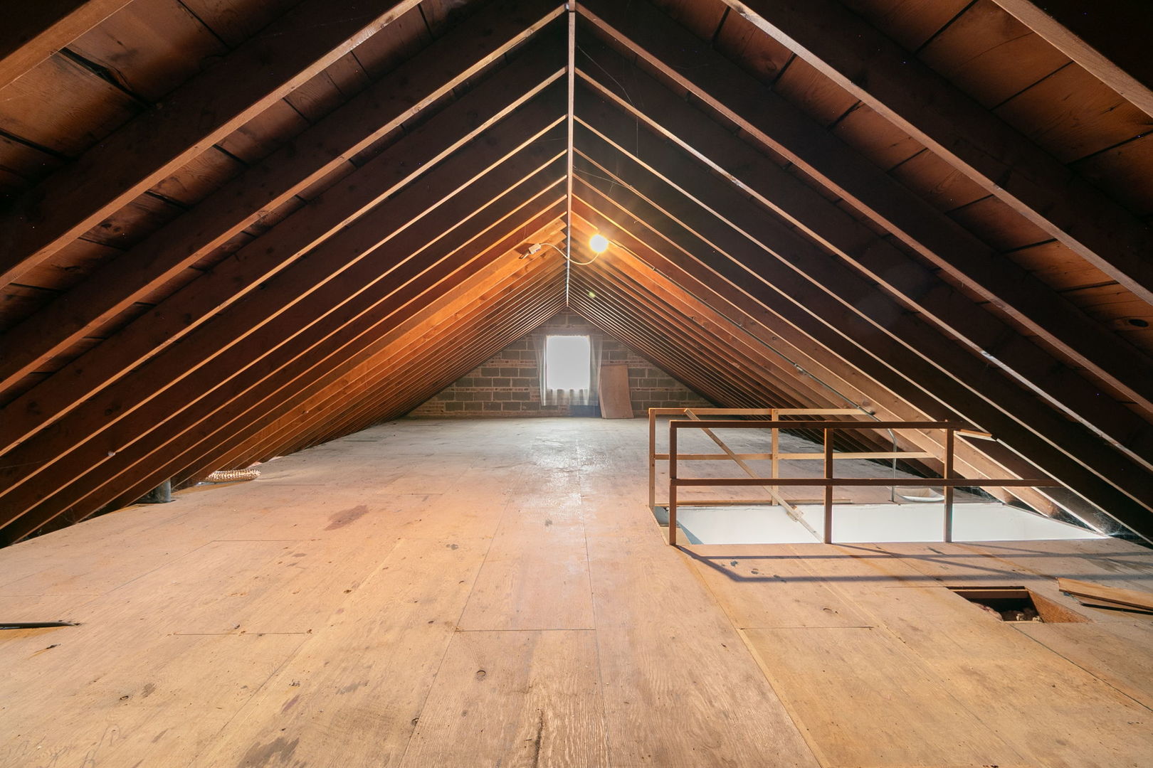 2233 S 14th Avenue, North Riverside, IL 60546