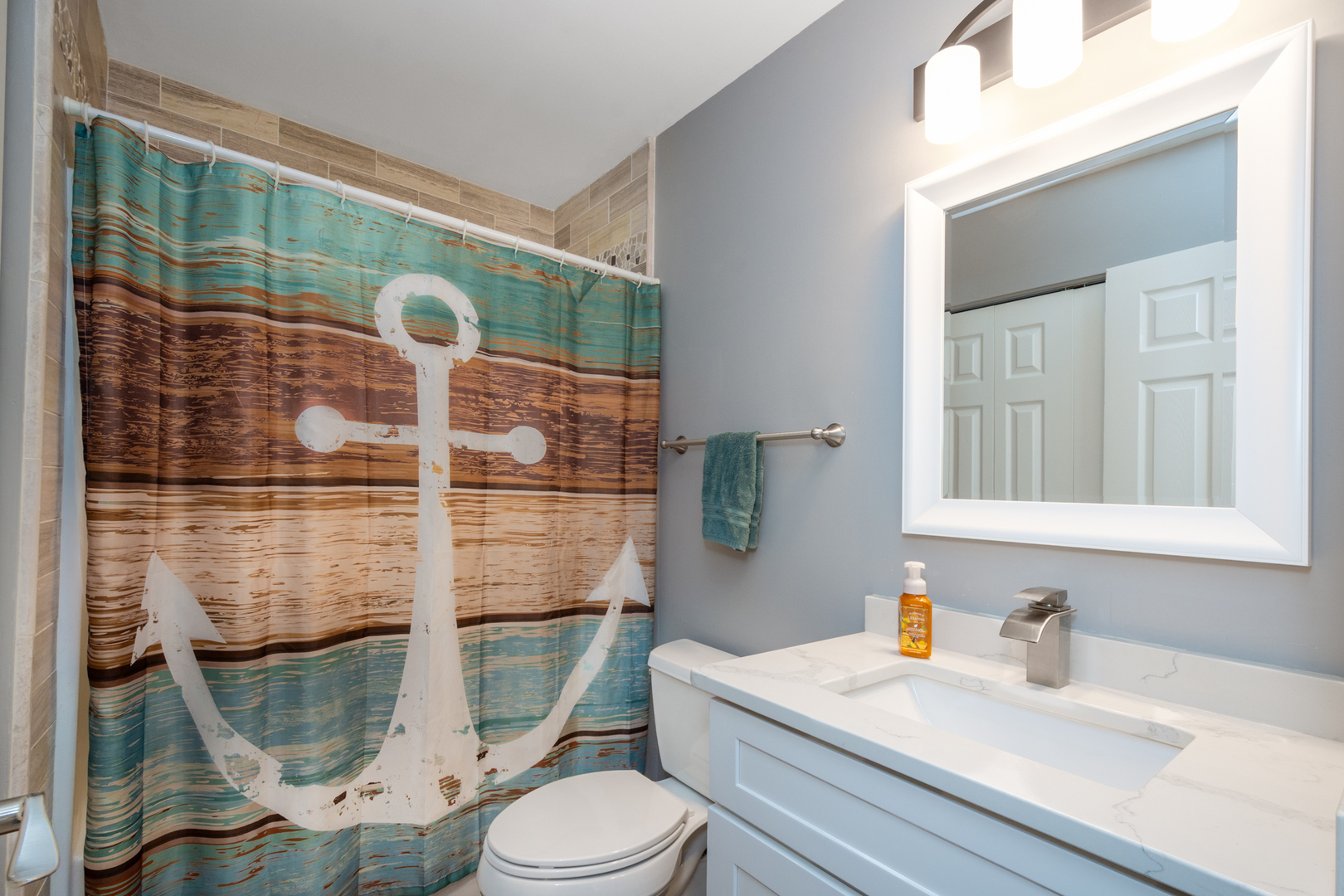 950 BLACKCHERRY Lane, Round Lake Heights, IL 60073