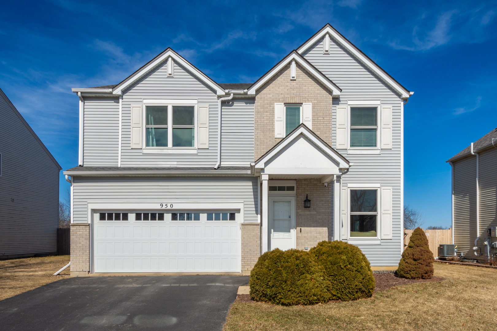 950 BLACKCHERRY Lane, Round Lake Heights, IL 60073