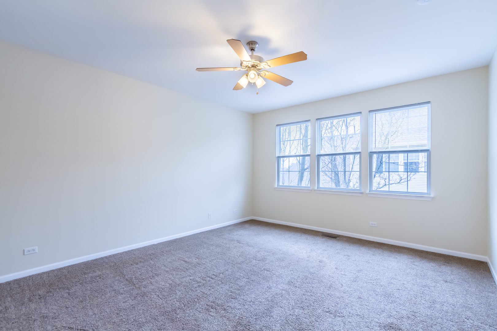 36 N Mill Road, Addison, IL 60101