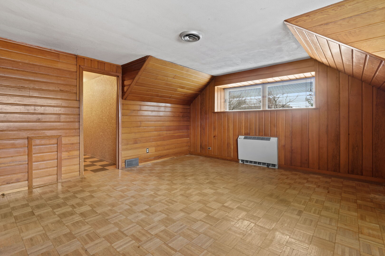 231 Bartram Road, Riverside, IL 60546