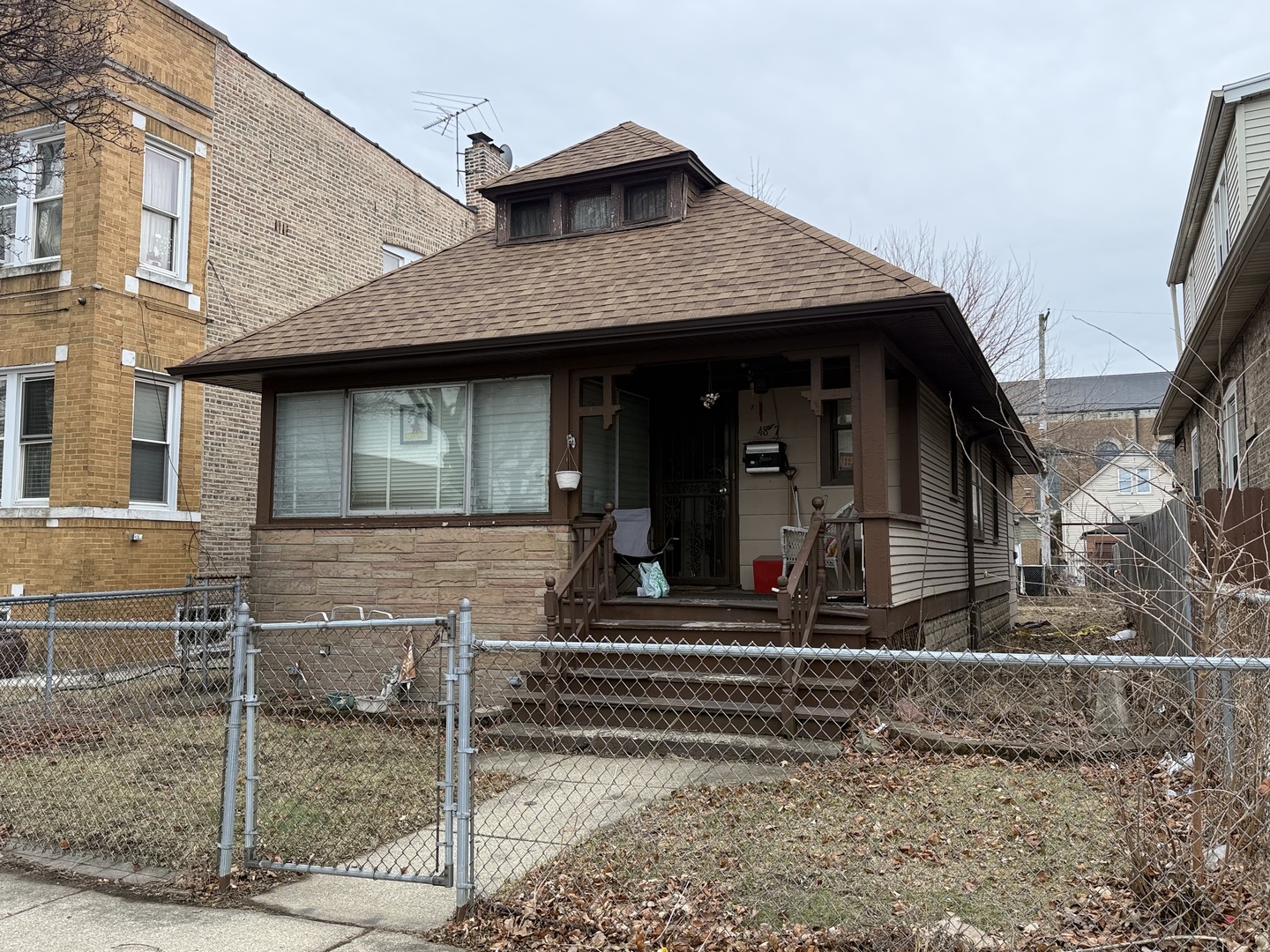 4847 W Deming Place, Chicago, IL 60639