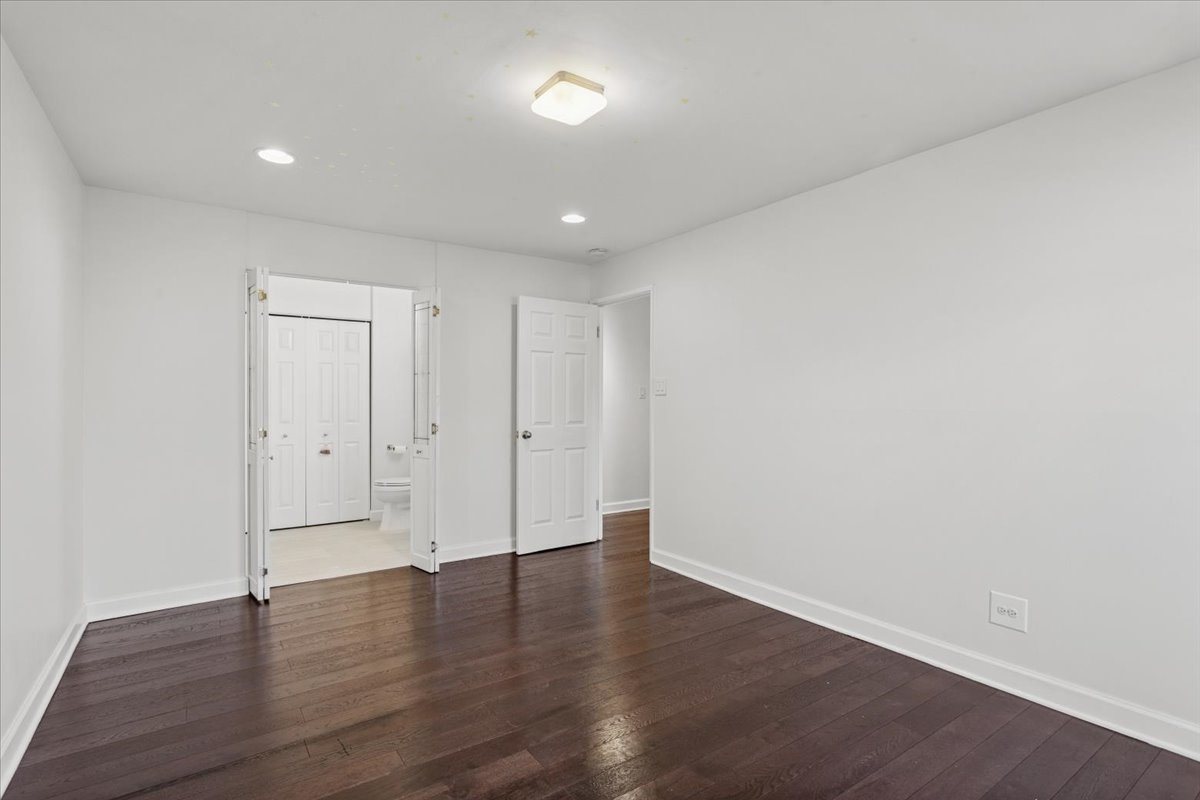 3913 Saratoga Avenue #G105, Downers Grove, IL 60515