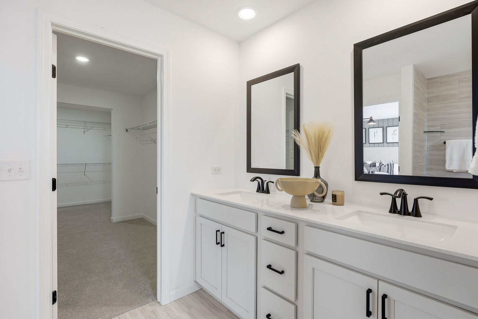 929 Preserve Court #02005, Aurora, IL 60502