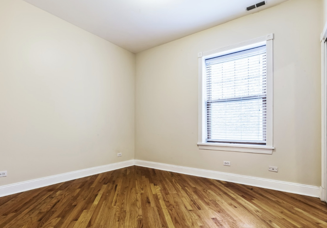 5323 S Harper Avenue #2, Chicago, IL 60615