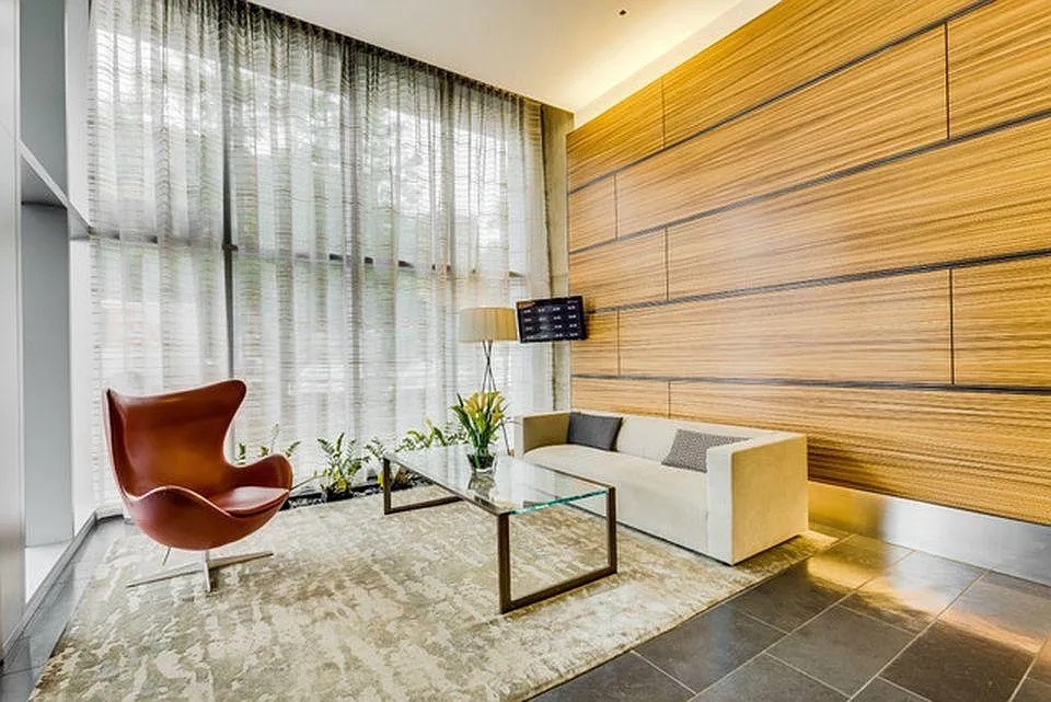 659 W Randolph Street #911, Chicago, IL 60661