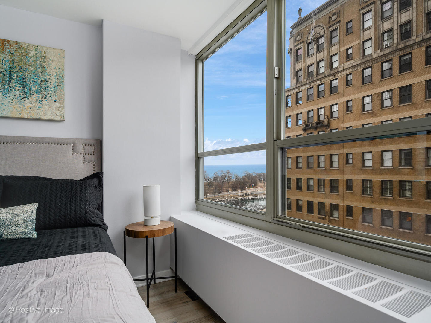 3550 N Lake Shore Drive #806, Chicago, IL 60657